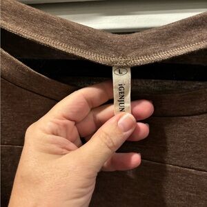 Brown tunic. Size large